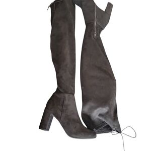 Chinese Laundry Women's Black Knee-High Boots.   Size7.5